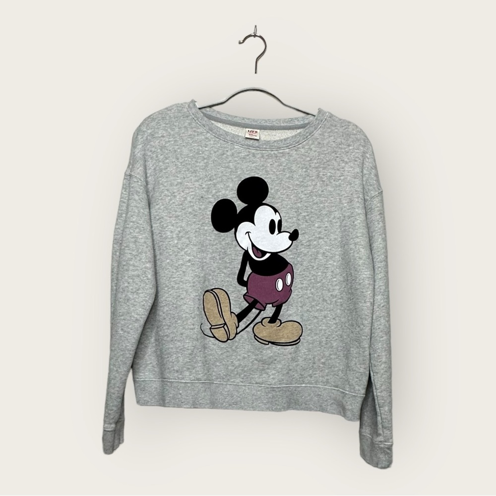 EUC | Uniqlo x Disney | Mickey Mouse Sweatshirt | Gray | Size L